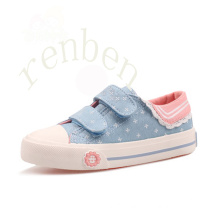 New Arriving Popular Children′s Casual Canvas Shoes